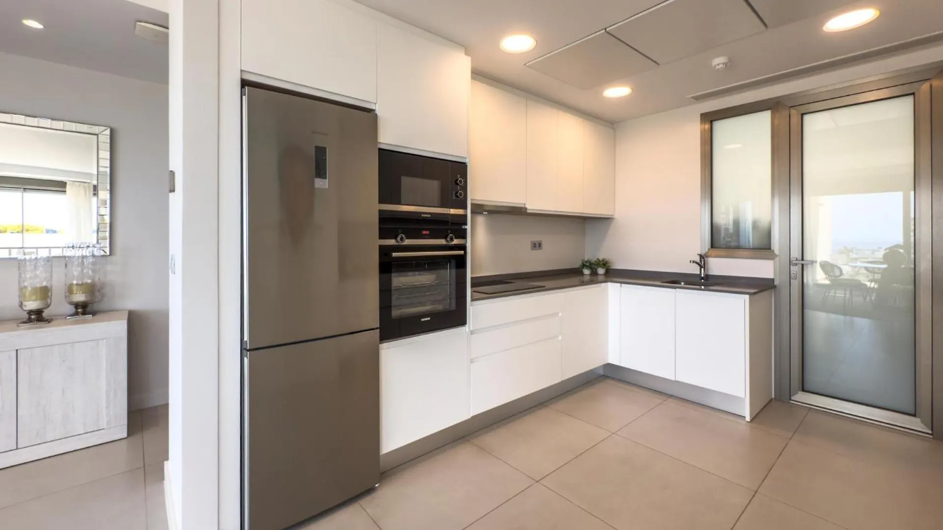 Hanami Scenic Luxury Apartment Estepona