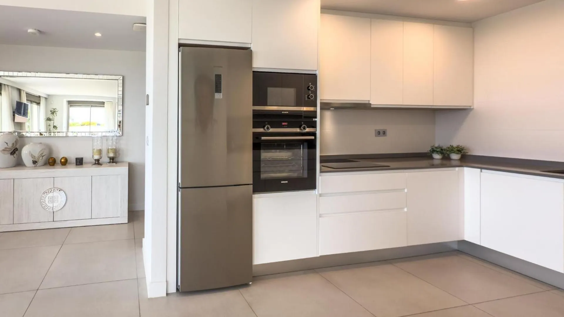 Hanami Scenic Luxury Apartment Estepona 0*,  Spain