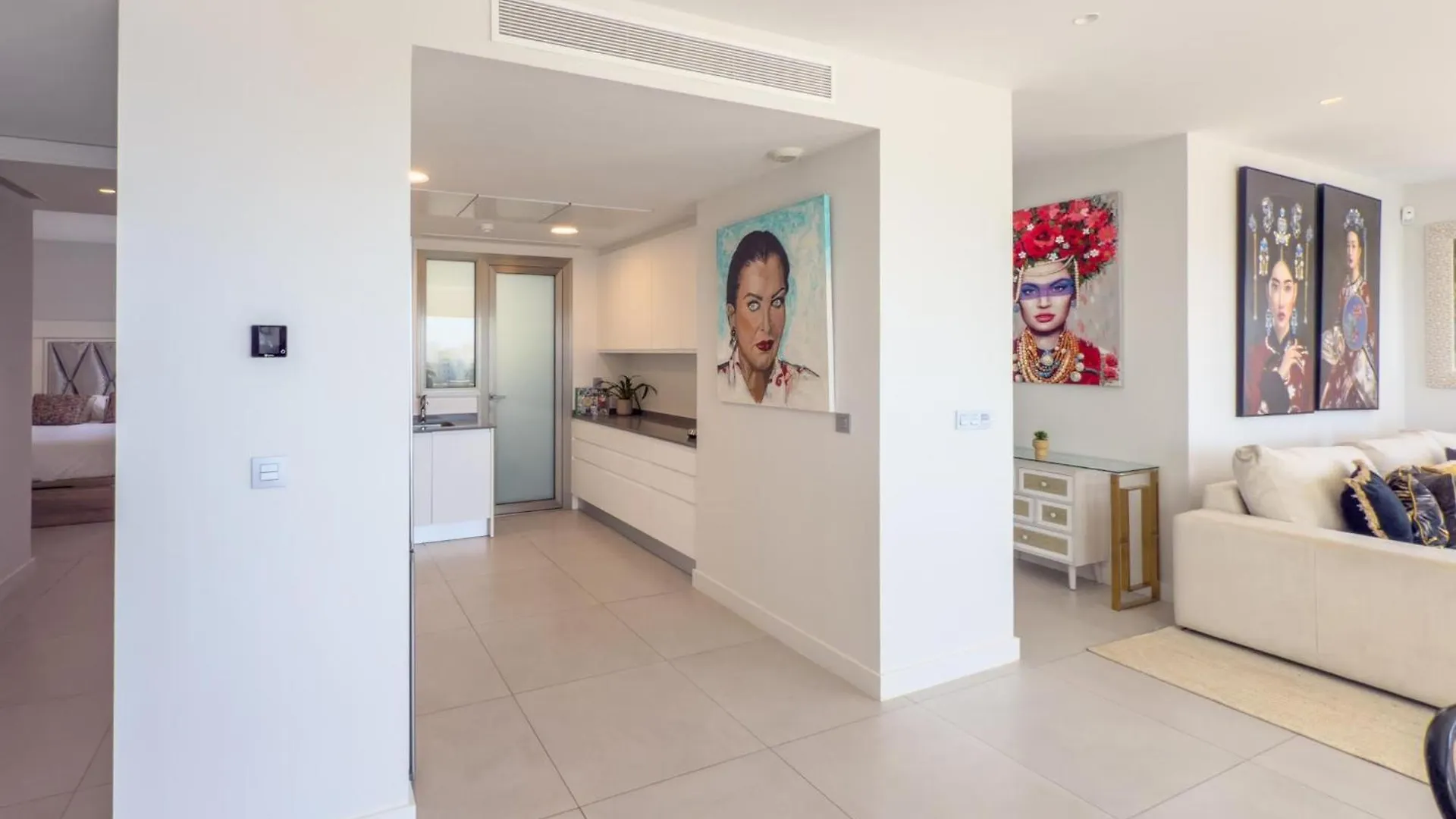 Hanami Scenic Luxury Apartment Estepona Spain