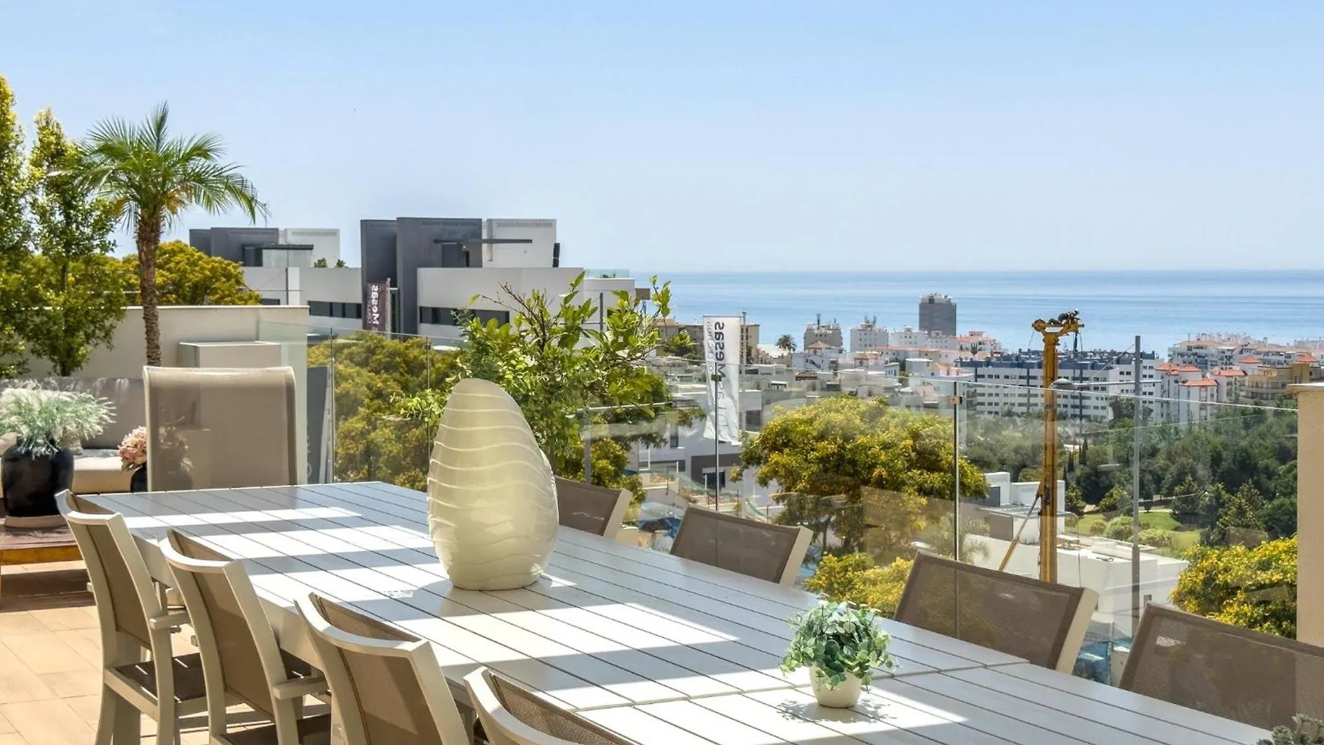 Hanami Scenic Luxury Apartment Estepona