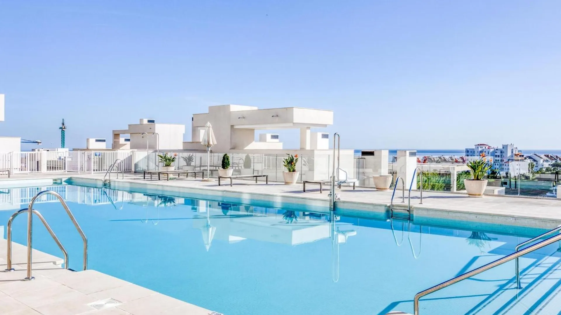 Hanami Scenic Luxury Apartment Estepona