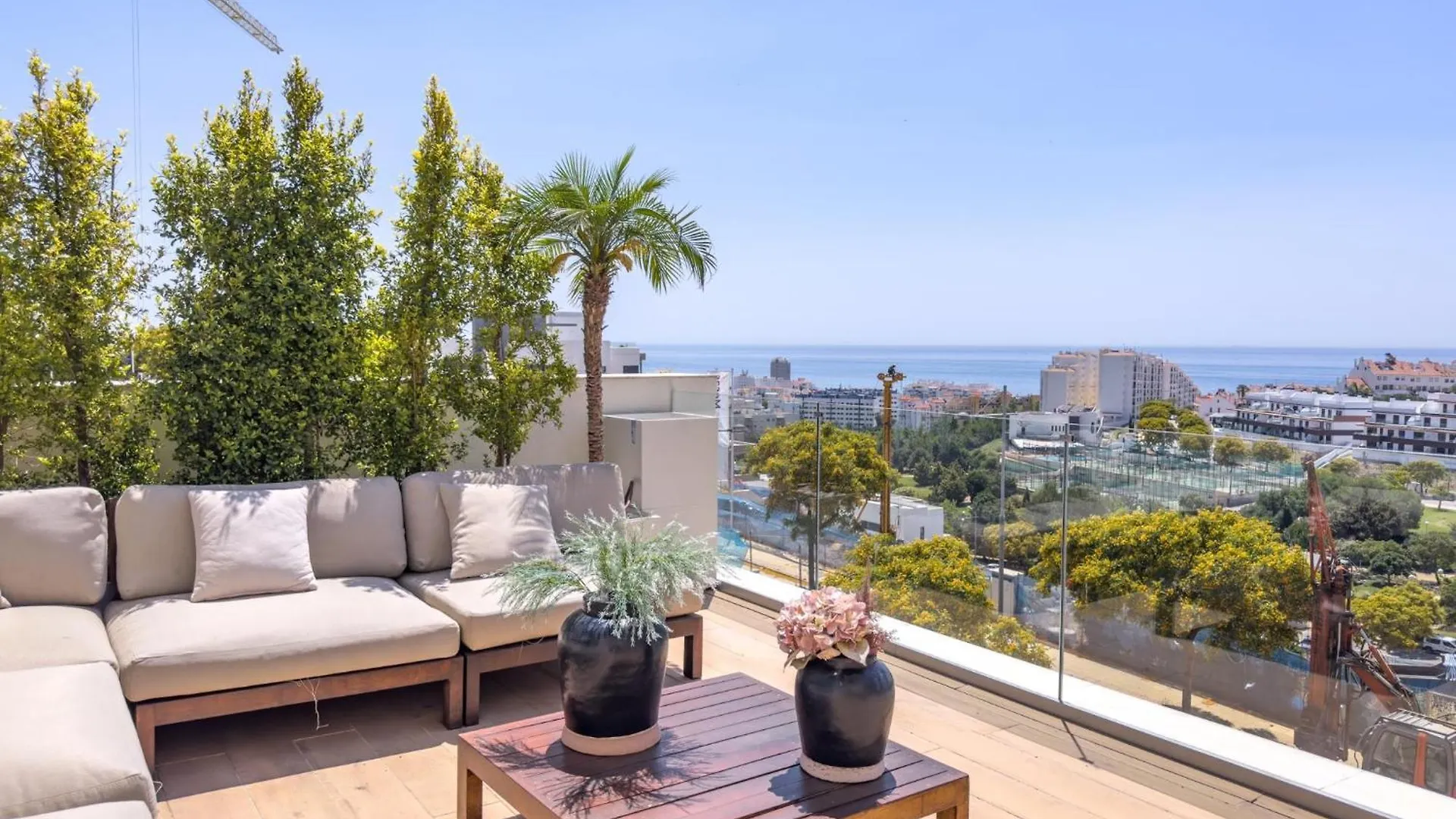 Hanami Scenic Luxury Apartment Estepona